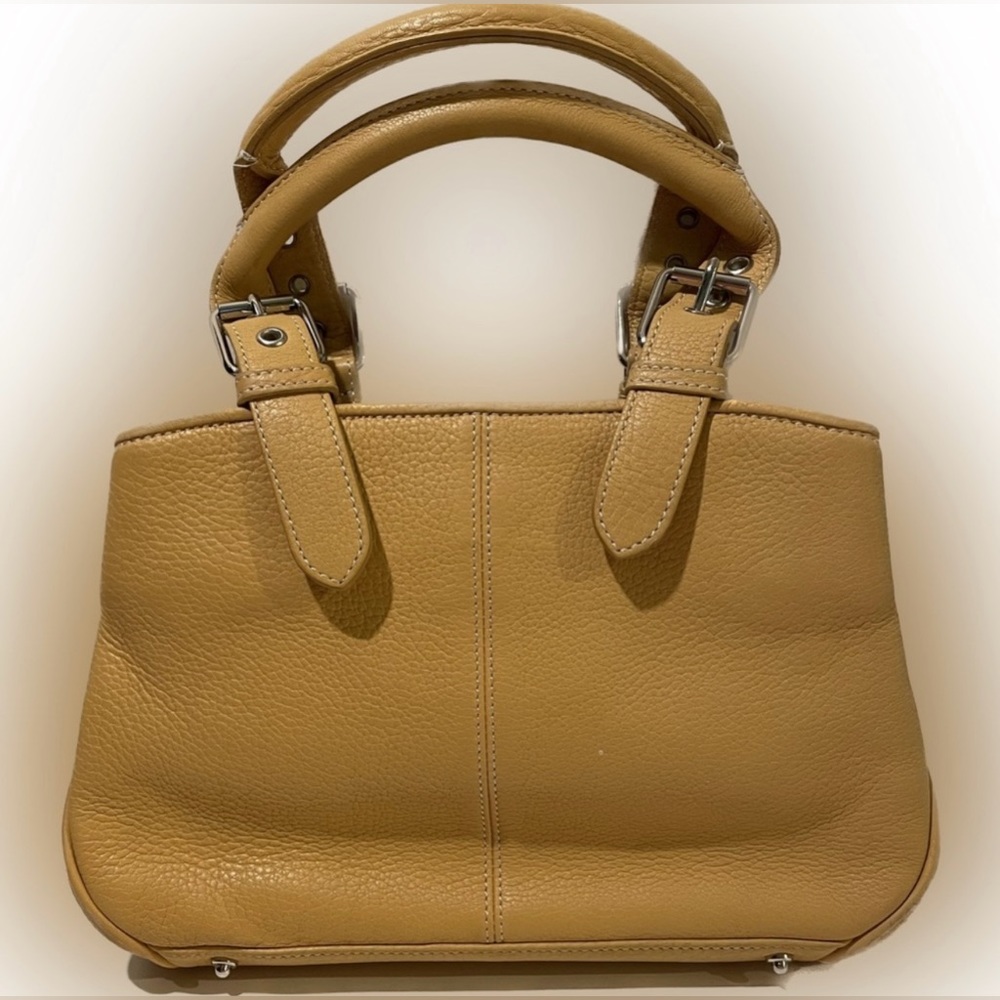 Dooney and Bourke Pebbled Leather